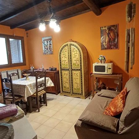 Lacchiarella Shanti Ca' Casa Indipendente Con Giardino מראה חיצוני תמונה